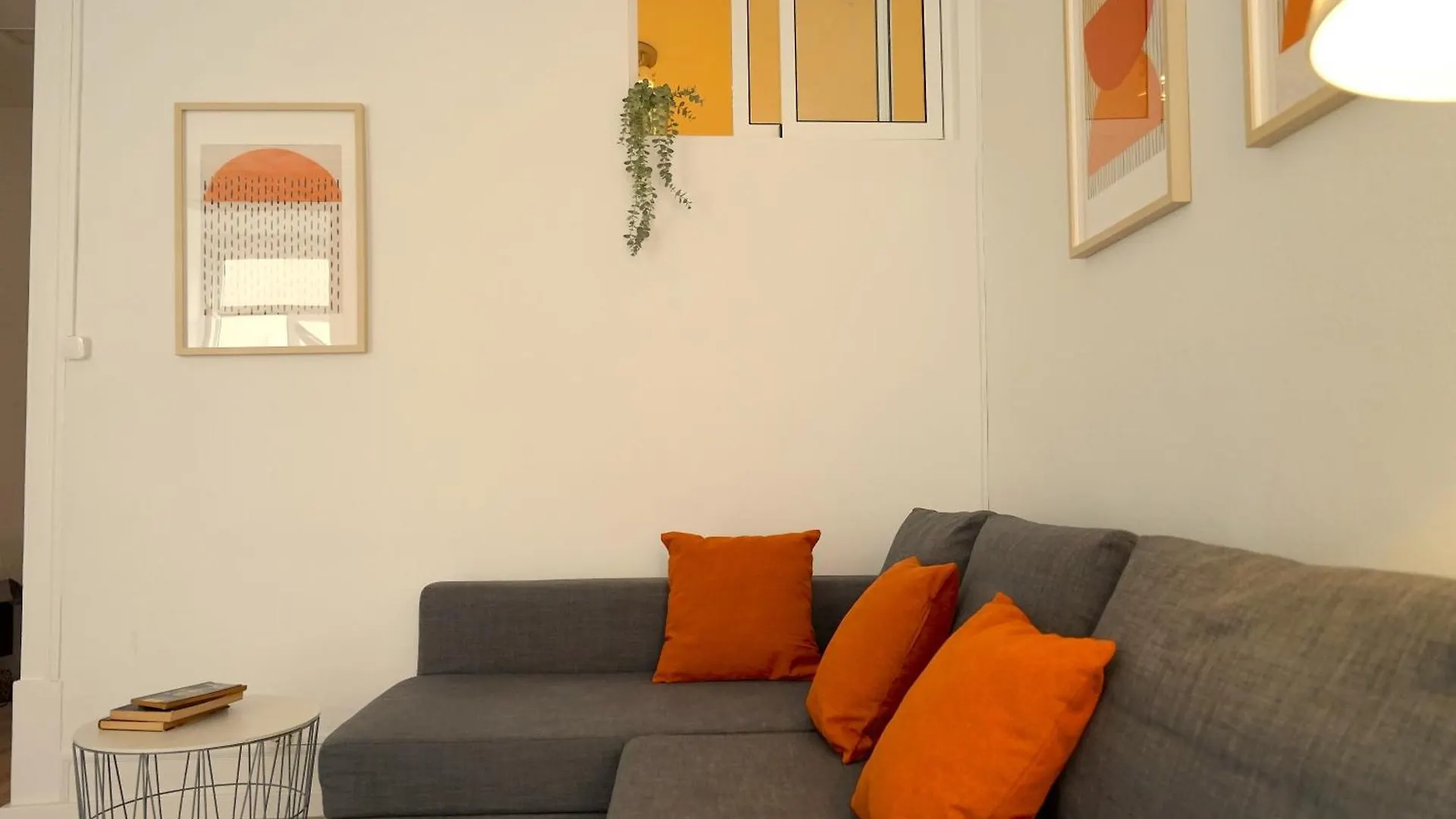Cruz Cozy Apartment 1º Lisbon
